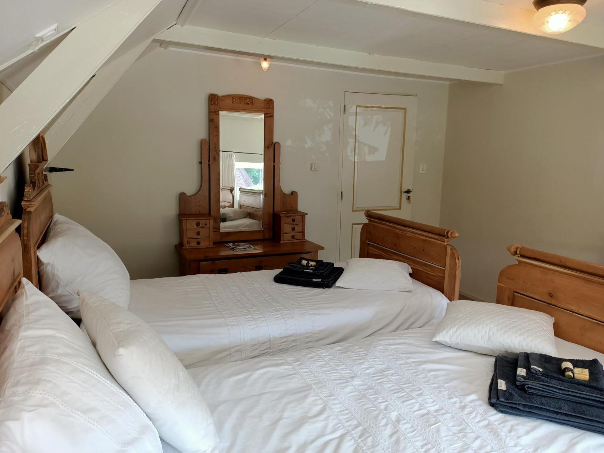 Bij De Friesche Poort Bed & Breakfast Bourtange Room photo